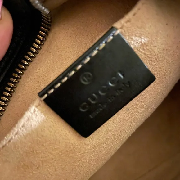 GG Marmont Shoulder Bag - Picture 5 of 5